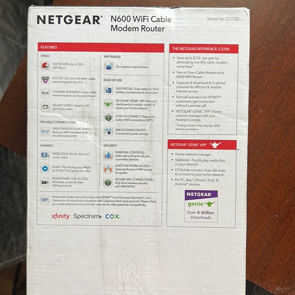 Netgear N600 Wi-Fi cable modem router. - Picture 3 of 3